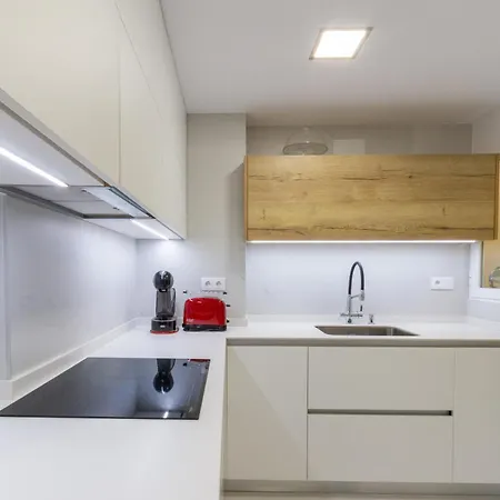 דירה The Sunset Flat - Design & Relax *