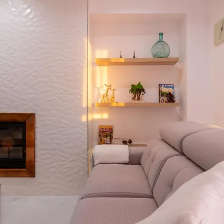 Daire The Sunset Flat - Design & Relax